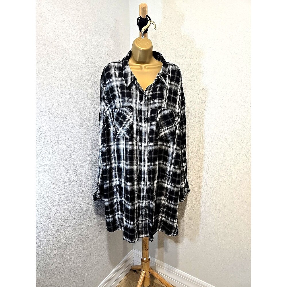 Cato Button Down Shirt Tunic 3X Plaid Black White Metallic Long Sleeves Western